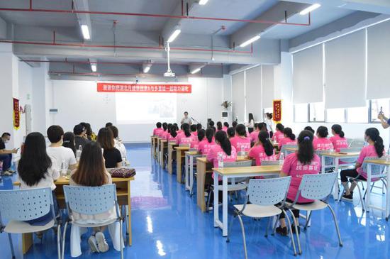 深圳月子喜喜，全面解读价格与服务