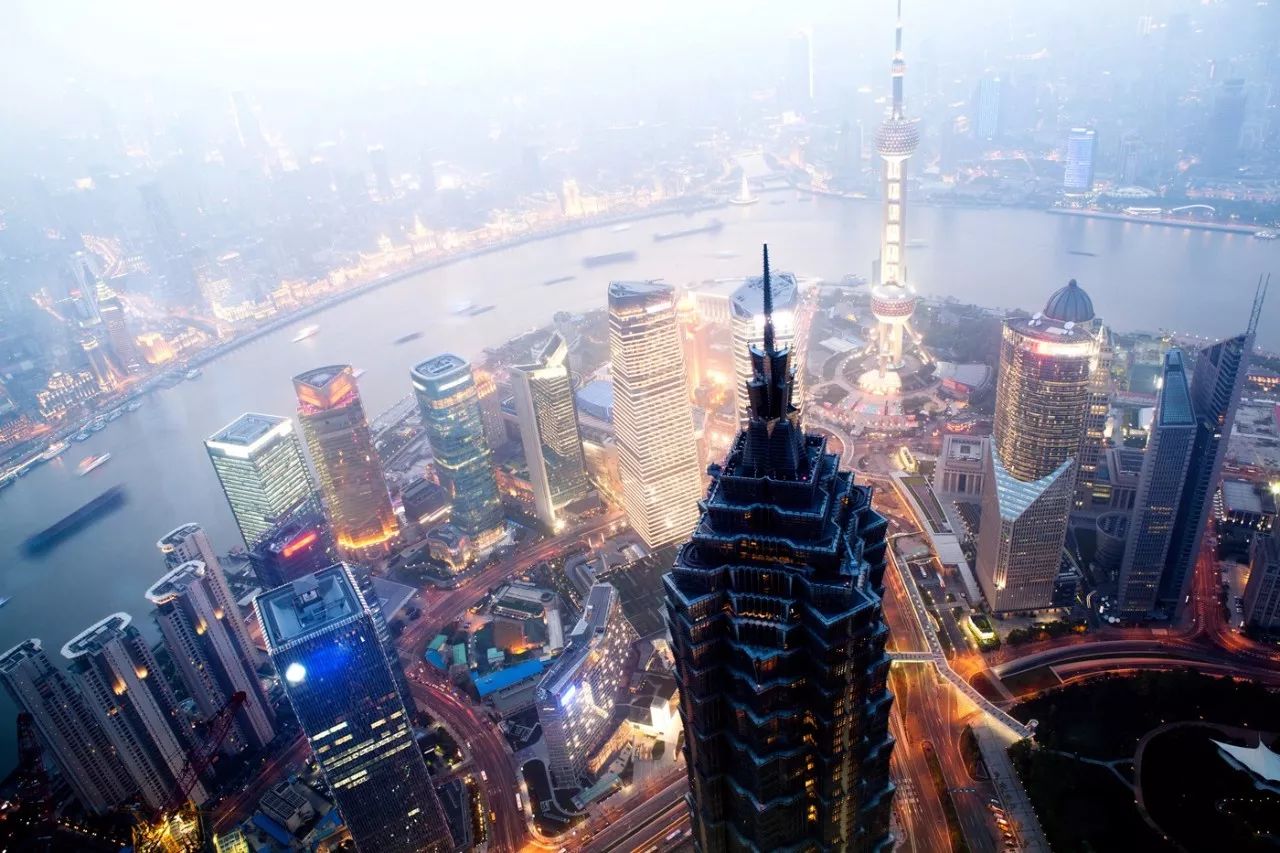 昆明到上海，飞翔之旅的无限遐想