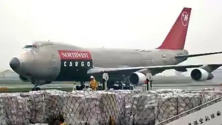 客机重量，探究航空运输中的关键因素