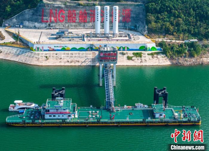 长江航运油改气，绿色航运的新里程碑