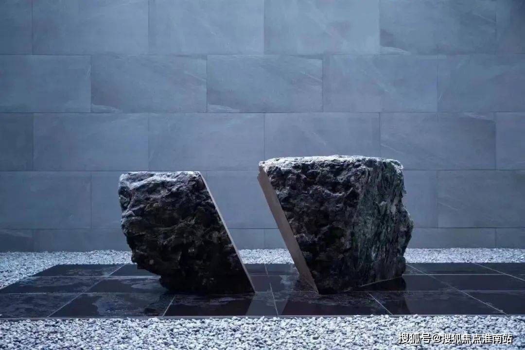 木纹石凳，自然与人文的完美结合