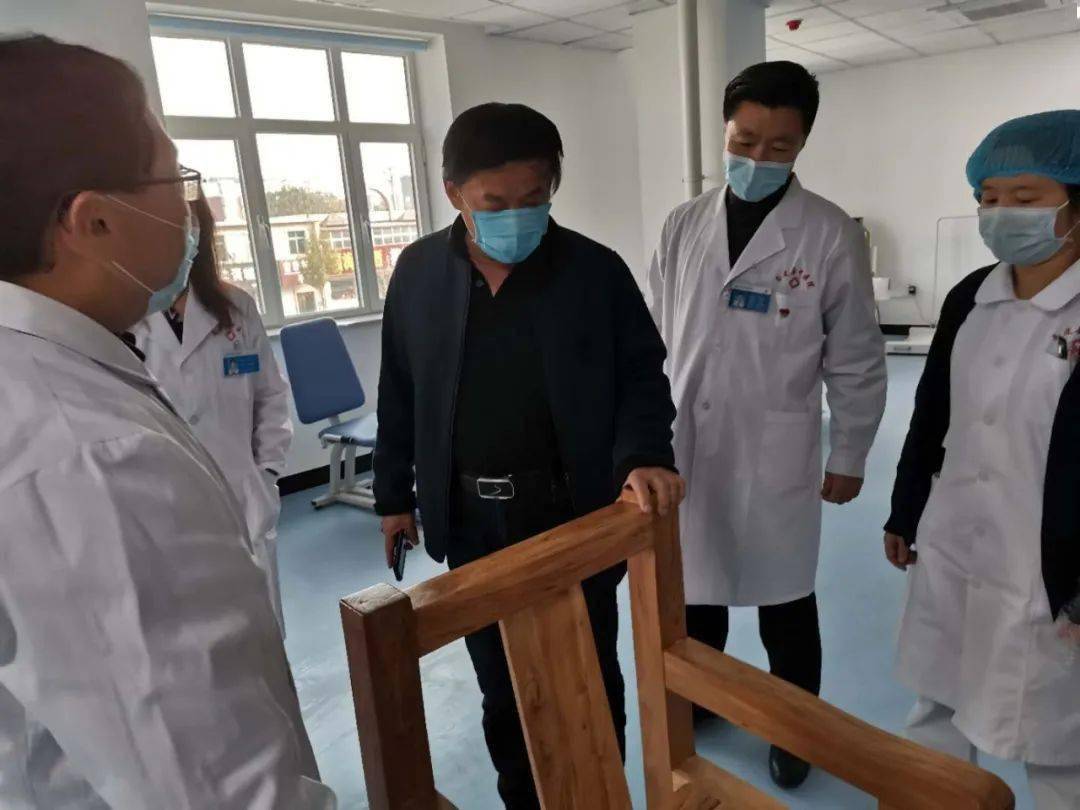 儿科援疆专家义诊活动纪实