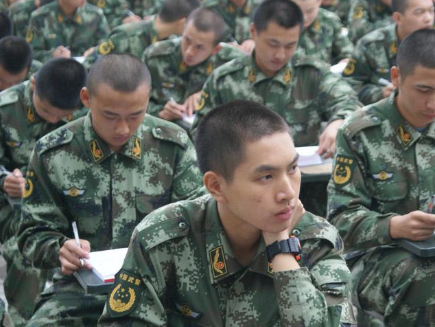 合同兵待遇，现状、挑战与展望