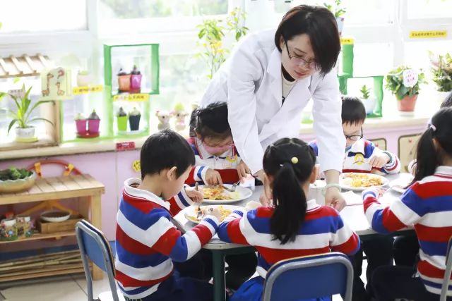 杭州儿保神经内科专家，守护儿童健康的守护者