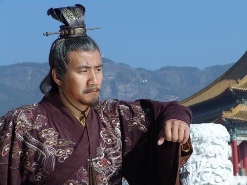 开局如何决定成败，策略与行动力的双重考量