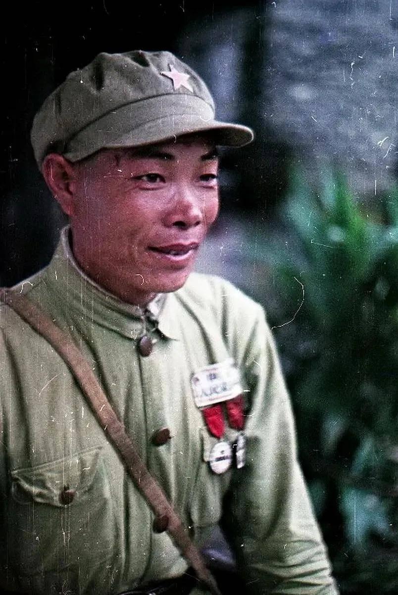 剧组表情，揭示电影背后的情感与故事