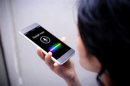 手机语音界面，重塑人机交互的未来
