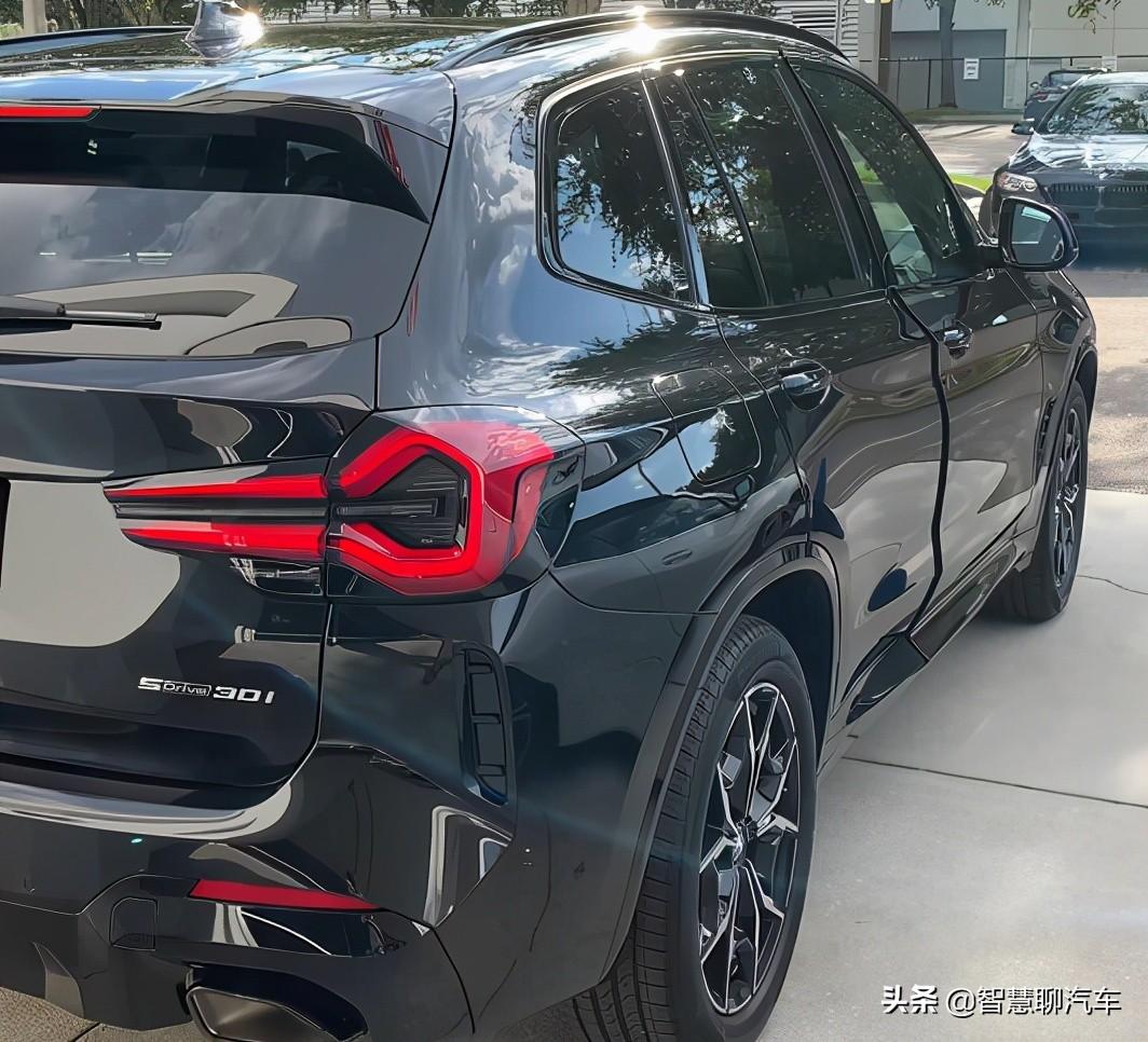 宝马HUD图标，科技与豪华的象征