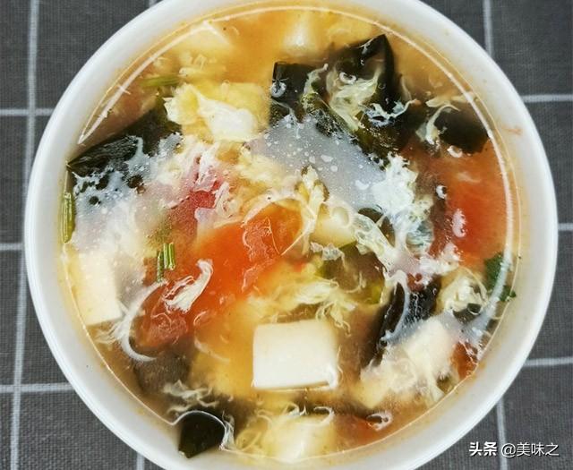 豆腐蛋花汤，一道美味佳肴的图片展示与制作分享