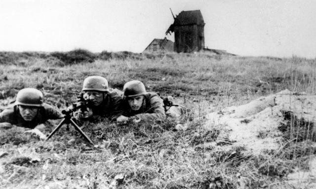 M1963伞兵盔，历史、特点与现代价值