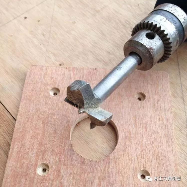 金属薄板开孔器的使用与操作，视频教程详解